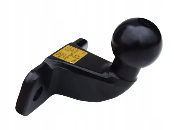 Jakie są formalności i koszty związane z montażem haka holowniczego?